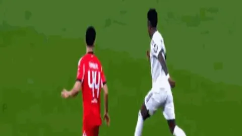 塞维利亚与马略卡1-1握手言和，萨拉斯破门，瓦连特扳平比分